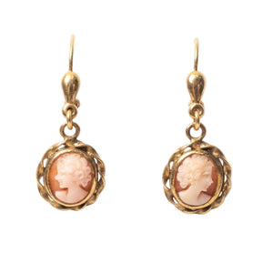 Boucles d'oreilles dormeuses en or jaune 18k