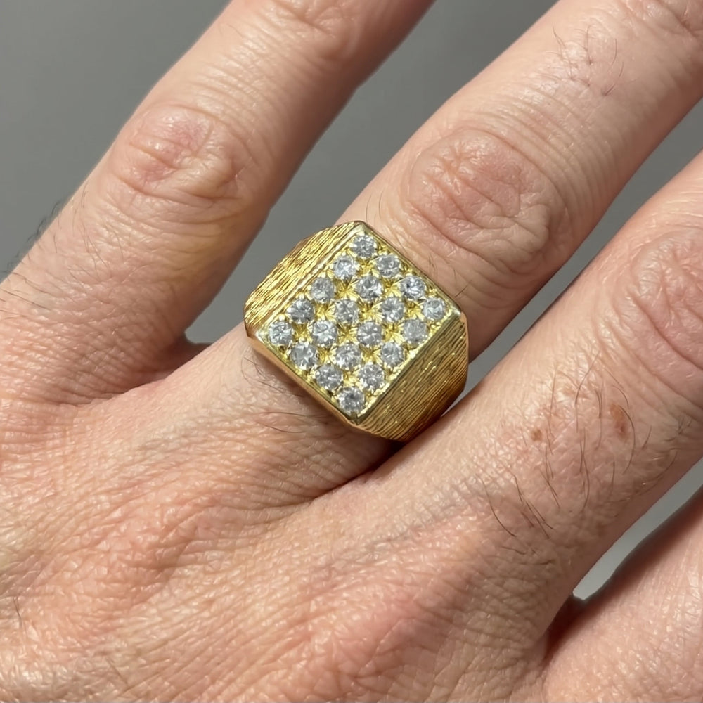 Bague chevalière avec Diamants en Or Jaune 18 Carats- Taille 49