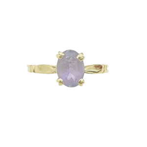 Bague en or jaune et améthyste