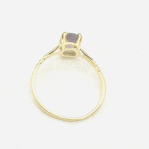 Bague en or jaune et améthyste