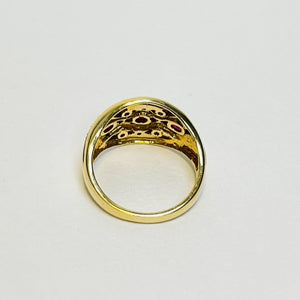 Bague or avec rubis et diamants