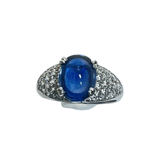 Bague or avec saphir cabochon et diamants