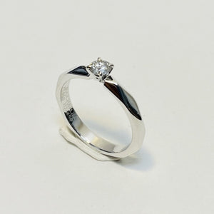 Bague Boucheron avec diamant solitaire 0,20ct
