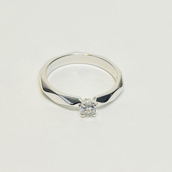 Bague Boucheron avec diamant solitaire 0,20ct