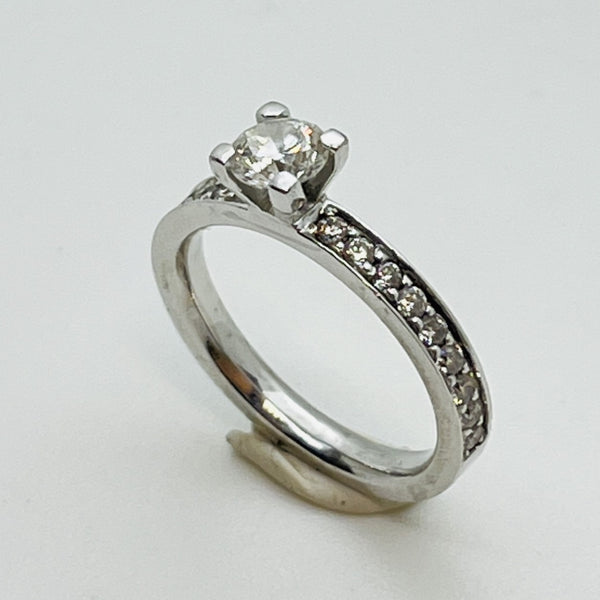 Bague or avec diamant solitaire 0,50ct