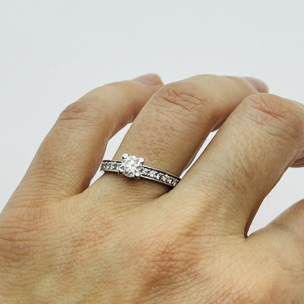 Bague or avec diamant solitaire 0,50ct
