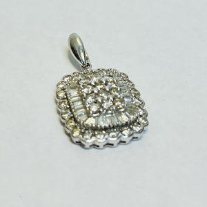 Pendentif or avec diamants