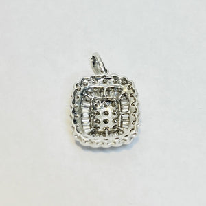 Pendentif or avec diamants
