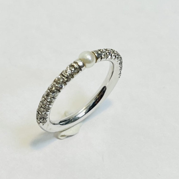 Bague Mikimoto avec diamants et perle
