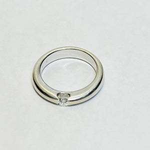 Bague or avec diamant solitaire