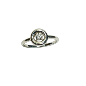 Bague or avec diamant solitaire
