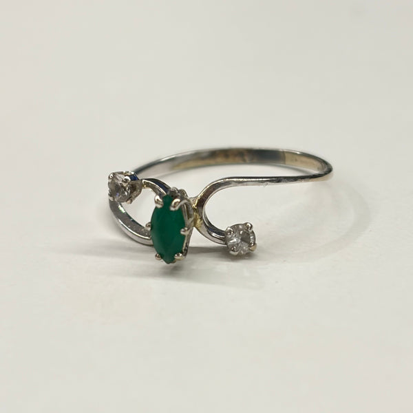 Bague empierrée en Or Gris 18 K