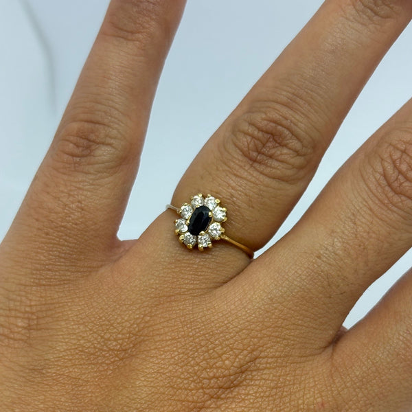 Bague Marguerite Or Jaune avec Oxyde de Zirconium et Saphir 18k