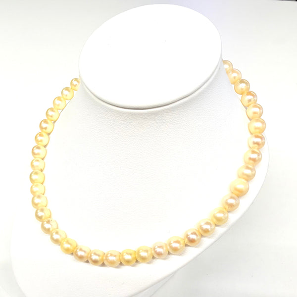 Collier perles d'eau douce en or jaune 18k -  28.43 G