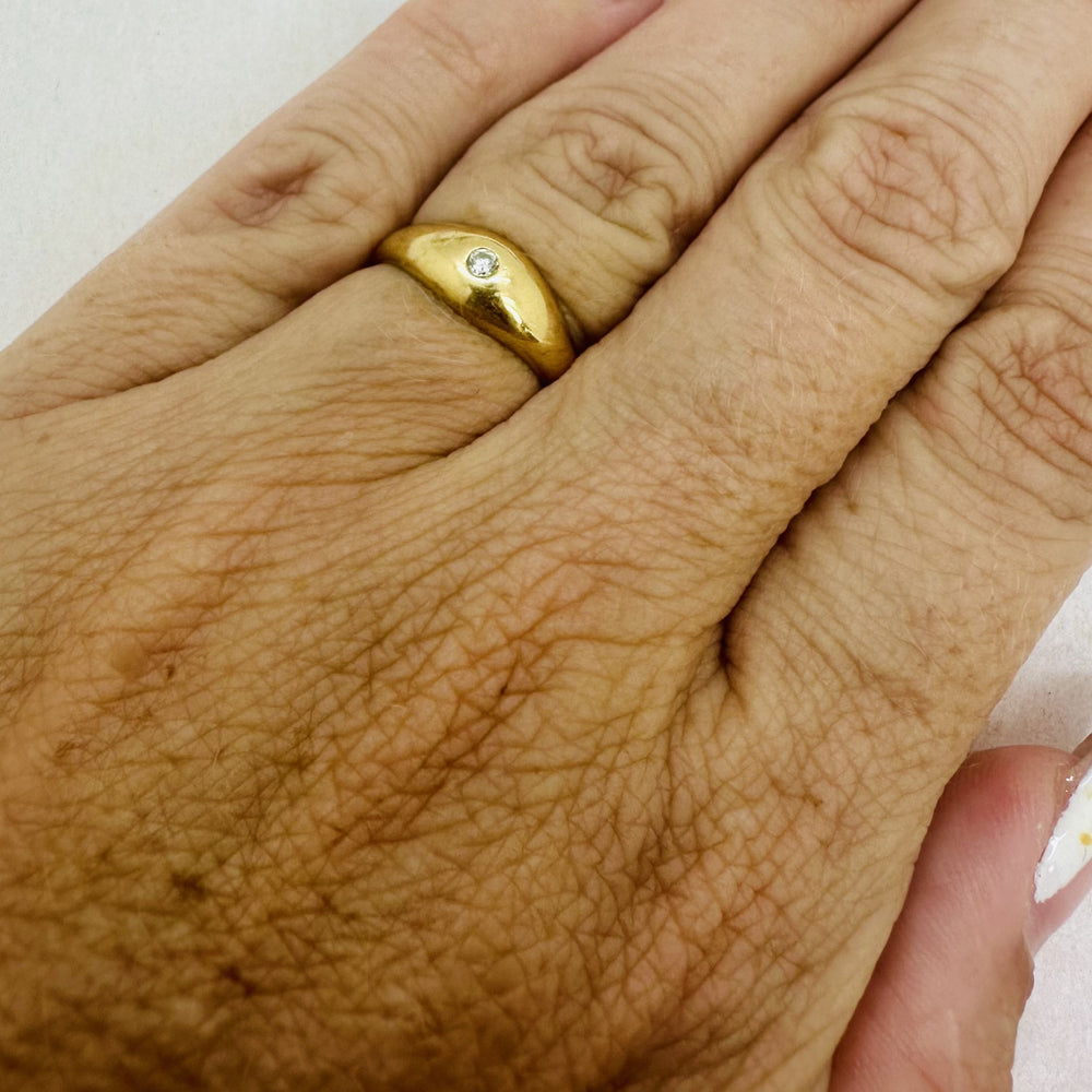 Bague en or jaune avec diamant 0.03 carat
