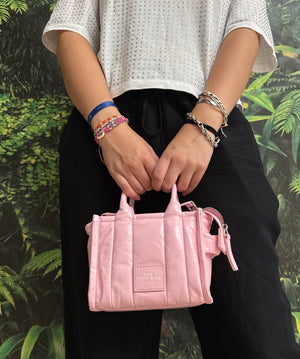 Sac à main Marc Jacobs The Shiny Crinkle Mini – Rose brillant