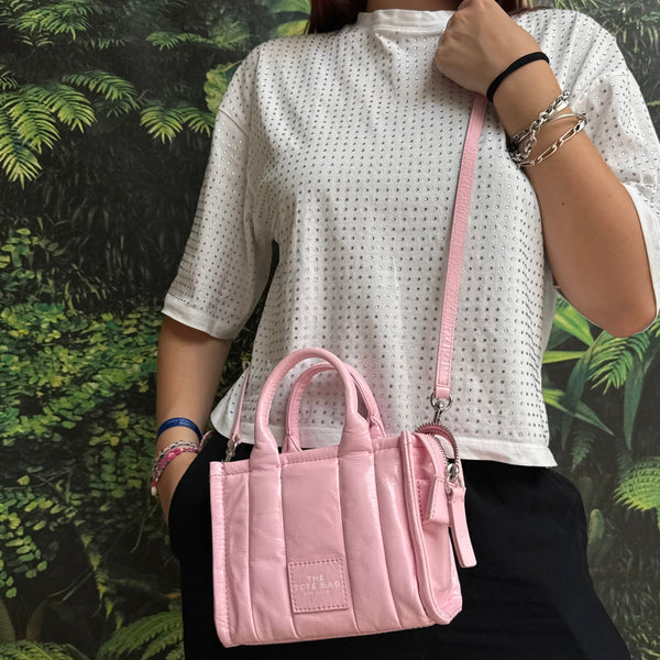 Sac à main Marc Jacobs The Shiny Crinkle Mini – Rose brillant