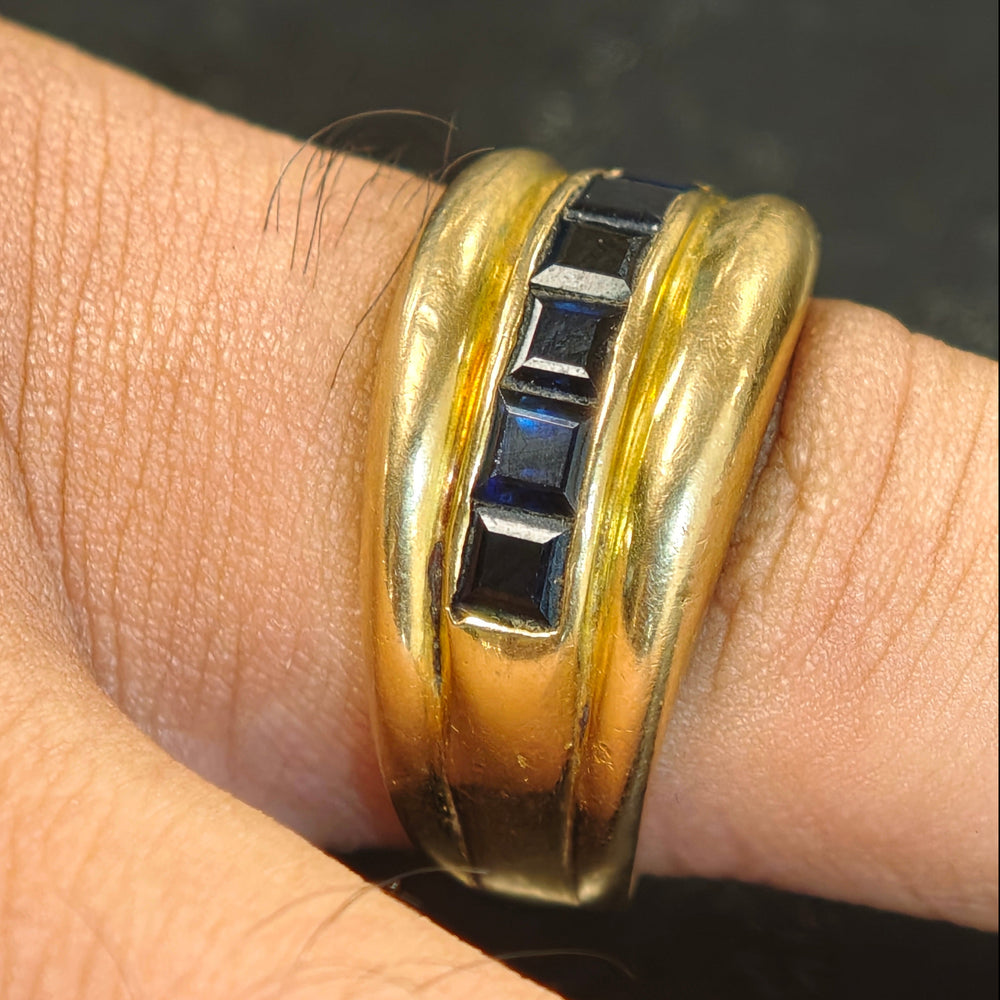 Bague en Or Jaune avec saphirs 18K