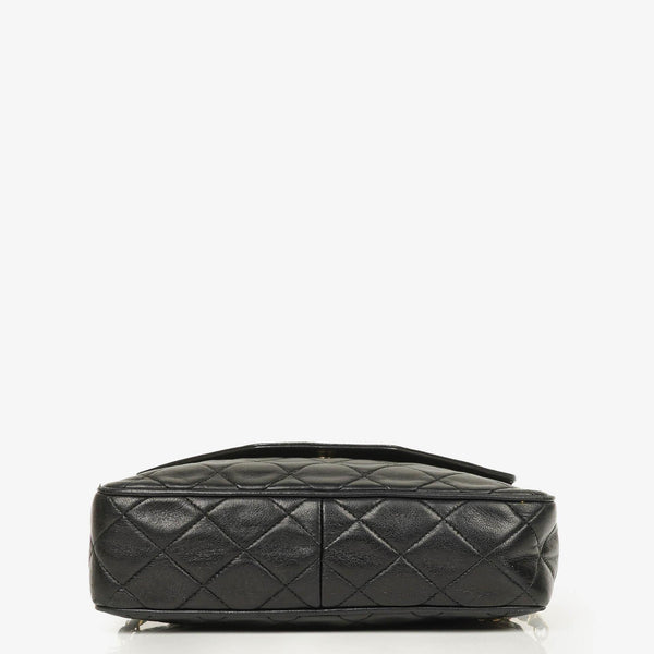 Sac à bandoulière Camera Chanel en cuir lisse noir