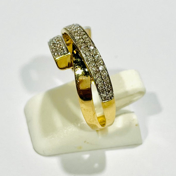 Bagues en or jaune 18 K avec diamants