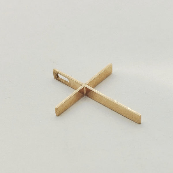 Pendentif Croix en Or Jaune 18K 0.90 Grs