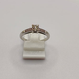 Solitaire Mauboussin en Or blanc et Diamant 0.30 carats