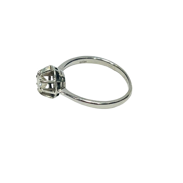Bague Empierrée en Diamant en Or Blanc 18 Carats