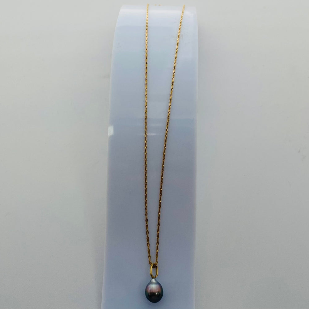 Collier Princesse en Or Jaune 18 carats avec Perle Tahiti - 3.68 Grs