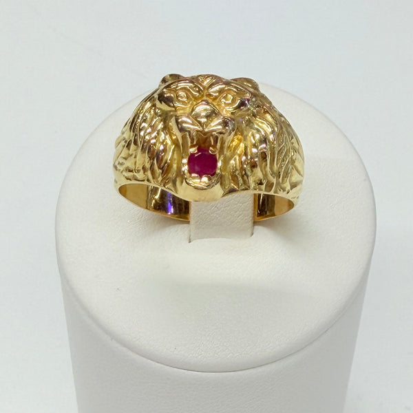 Bague Tête de Lion Or Jaune 18k avec Rubis