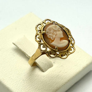 Bague Camée en Or Jaune 18 K
