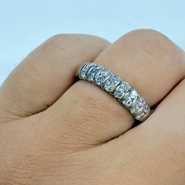 Bague en diamants en or gris 18k Taille-54