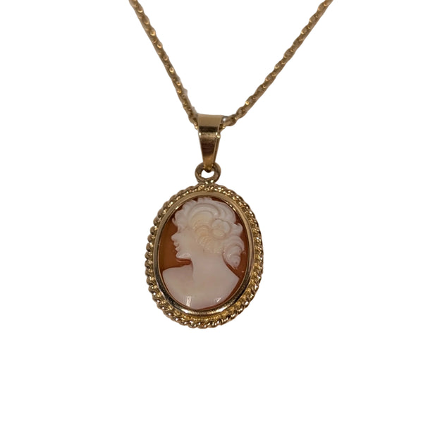 Collier Princesse Or Jaune 18K avec Pendentif Camé Orange - 44cm - 5.20gr