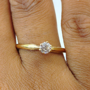 Bague Solitaire en Or Jaune 18K - Taille 58 - 1.85g