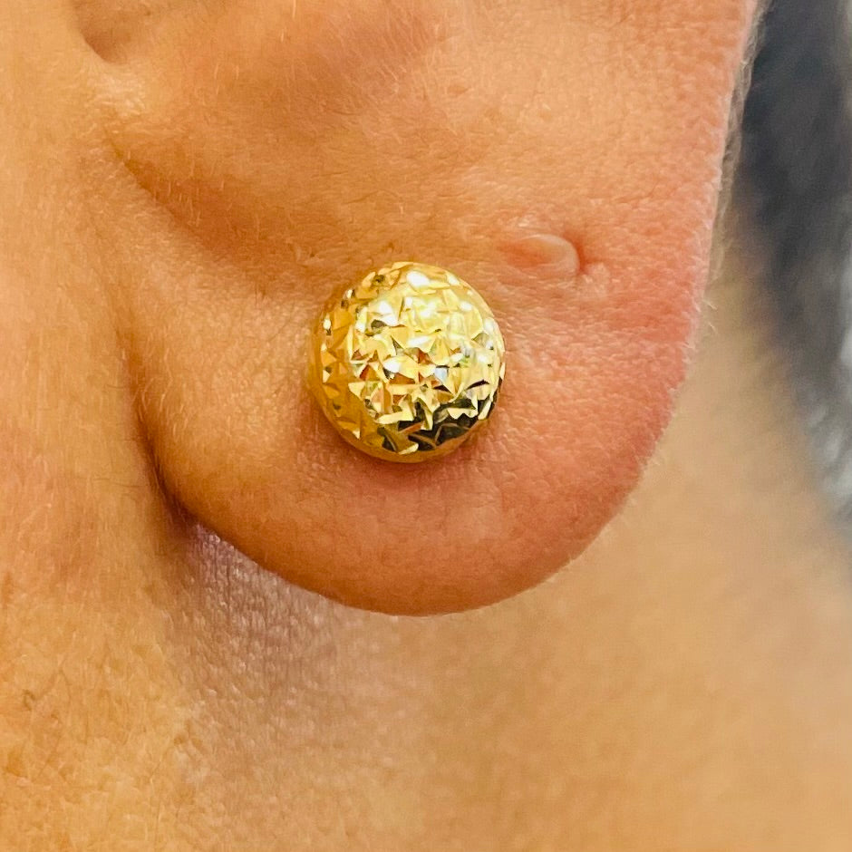 Boucles d'oreilles Clou en Or 18 K - 1.06 G