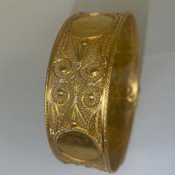 Bracelet manchette en Or jaune 18K 48.98 Grs