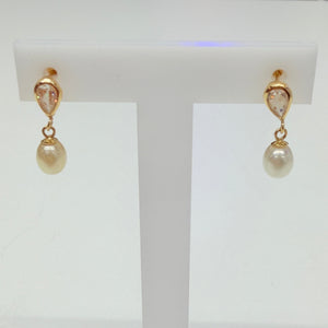 Boucles d'oreilles pendantes en or jaune 18k