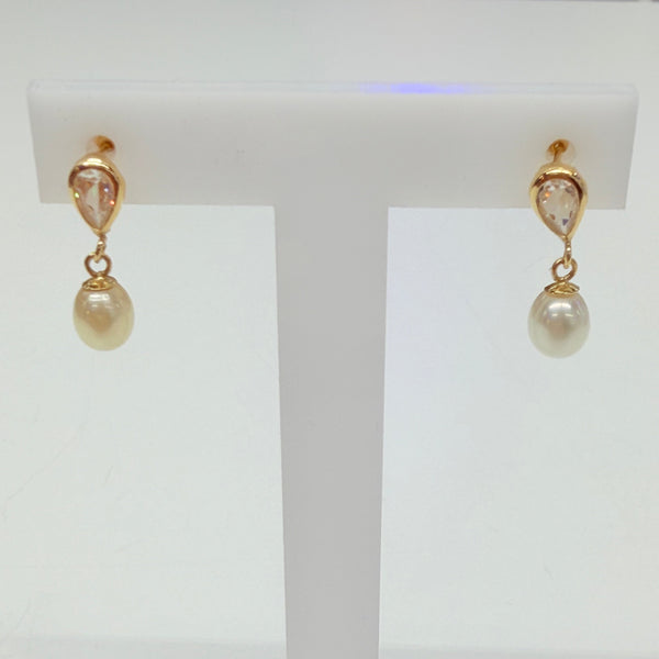 Boucles d'oreilles pendantes en or jaune 18k