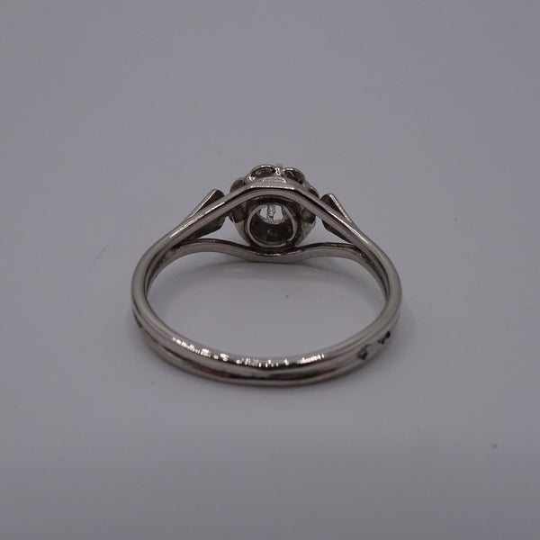 Bague Chou Or Blanc 18K - 2.44g