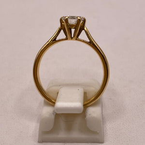Bague Solitaire avec Diamants en Or Jaune 18K