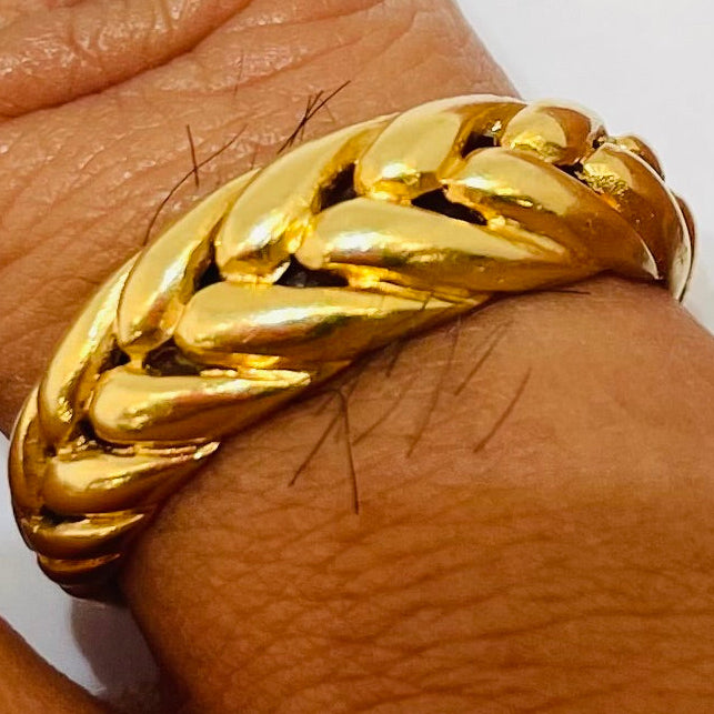 Bague tressée en or 18 carats - Taille 52 Poids-3.55 Grs