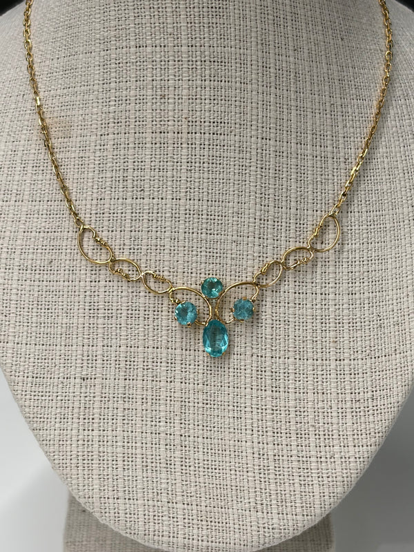 Collier Princesse en Or Jaune 18K avec 4 Zirconium