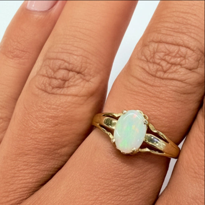 Bague en Or jaune 18k - T53 - 2.70G