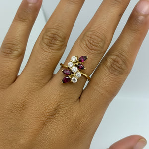 Bague Or Jaune 750 avec Rubis et Diamants
