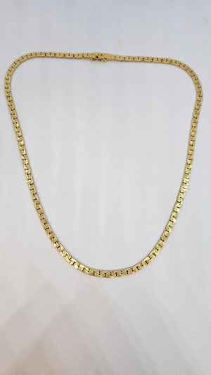 Collier Ras du Cou en Or Jaune 18k Haricot Plat