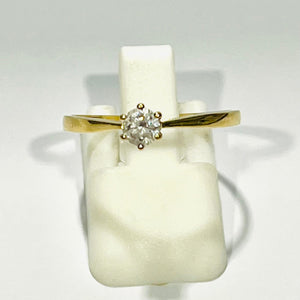 Bague Solitaire en Or Jaune 18 K - Taille 56 - 1.05 G