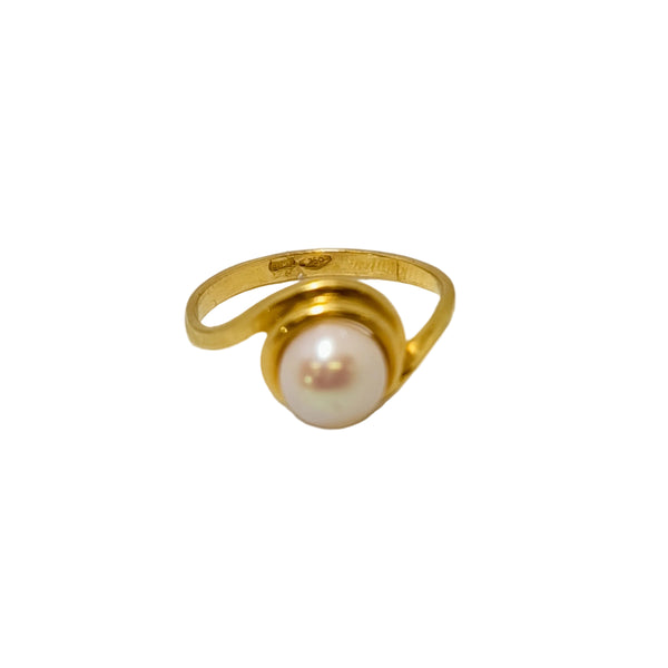 Bague Solitaire Or Jaune 18 Carats avec Perle Classique