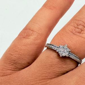 Bagues en Or Blanc et Diamants 18k - Taille 52