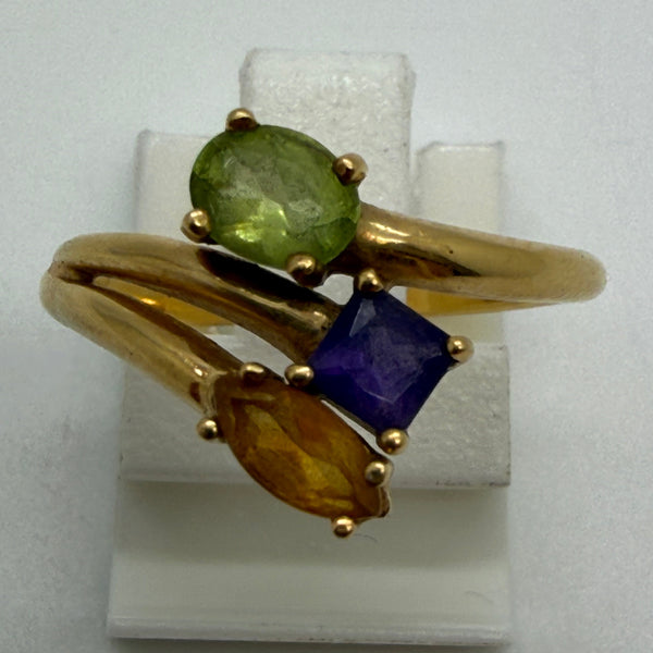 Bague en or jaune 18 K - Taille 53 -  2.74 G