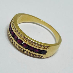 Bague Demi Tour en Or Jaune 18K - 9 Rubis- Taille 53 - 4.10g