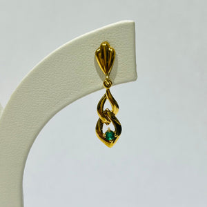 Boucles d'oreilles pendantes or jaune 18K